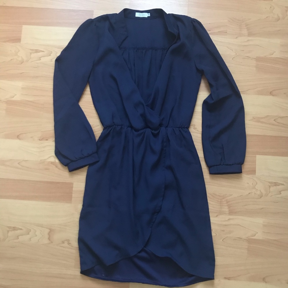 NWOT Tobi Navy Wrap Dress XS